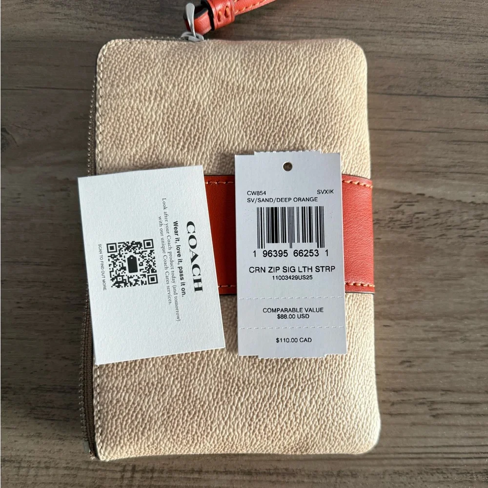 NWT Coach Corner Zip Wristlet Canvas With Stripe orange/silver small pouch CW854